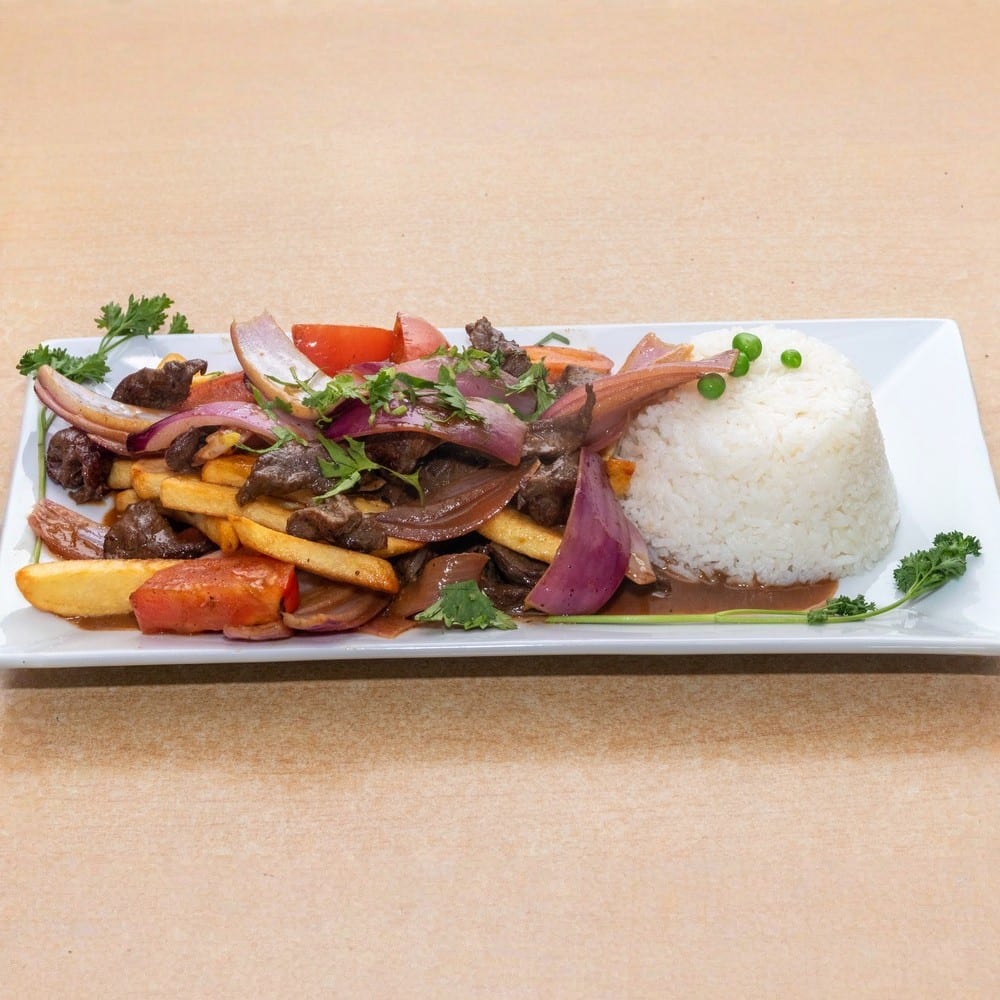 Lomo Saltado.