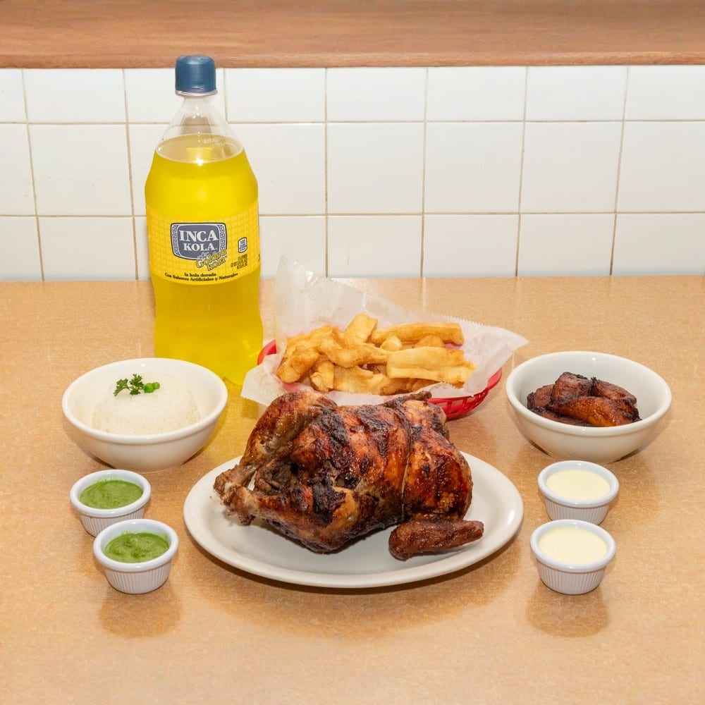 Whole Chicken Combo Regular Meat 3 Side +2lt Inca Cola.