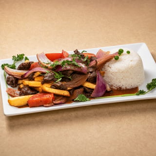Lomo Saltado